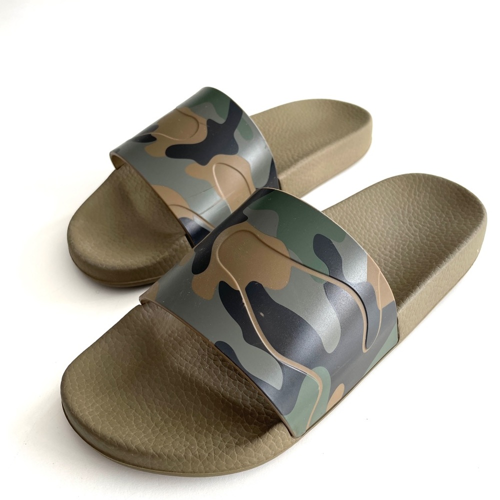 Valentino camouflage slides